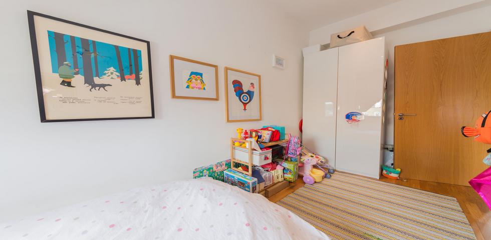 			2 Bedroom, 1 bath, 1 reception Flat			 Broadhurst Gardens, WEST HAMPSTEAD